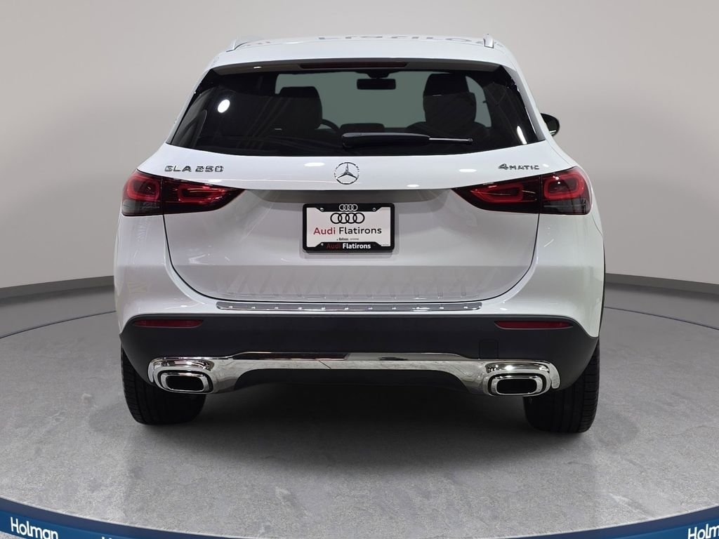 Used 2022  Mercedes-Benz GLA 250 image 7