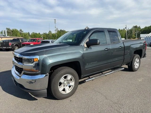 2018 Chevrolet Silverado 1500 LT 4X4 Double Cab Std Box's photo