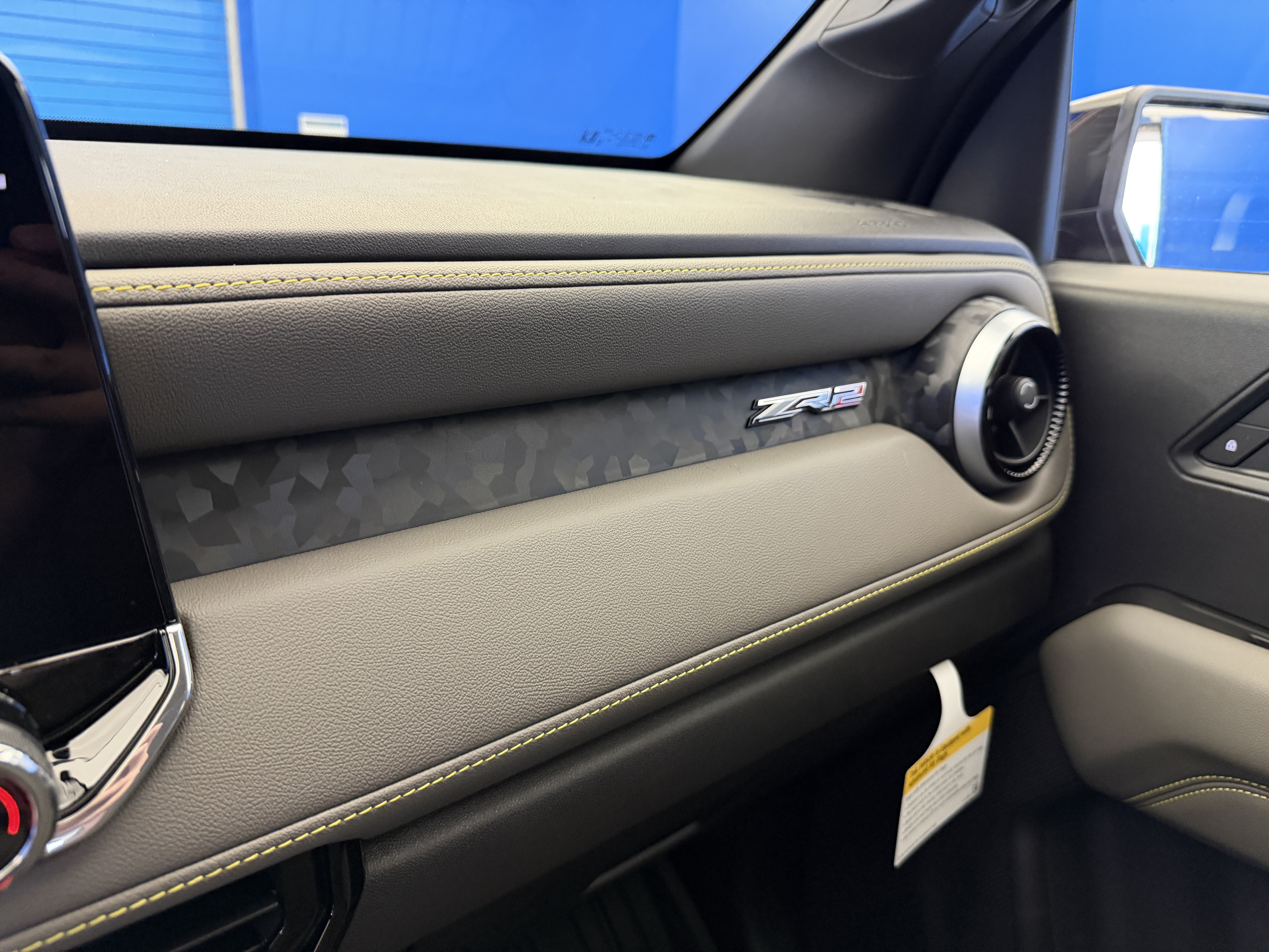 2026 Chevrolet Colorado ZR2 - Photo 25