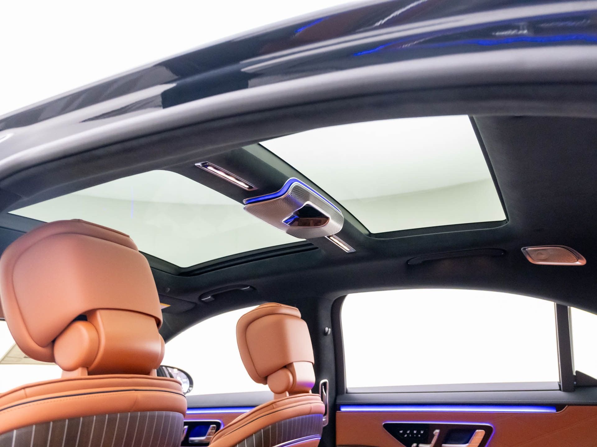 New 2026 Blue Mercedes-Benz S 63 E AMG® image 23