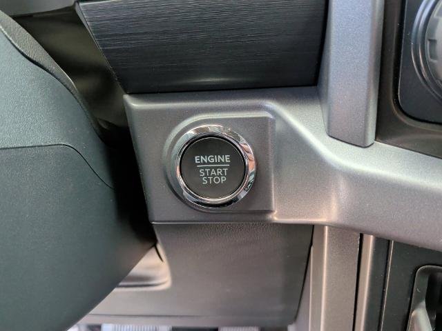 New 2026 Oxford White Ford XLT image 70