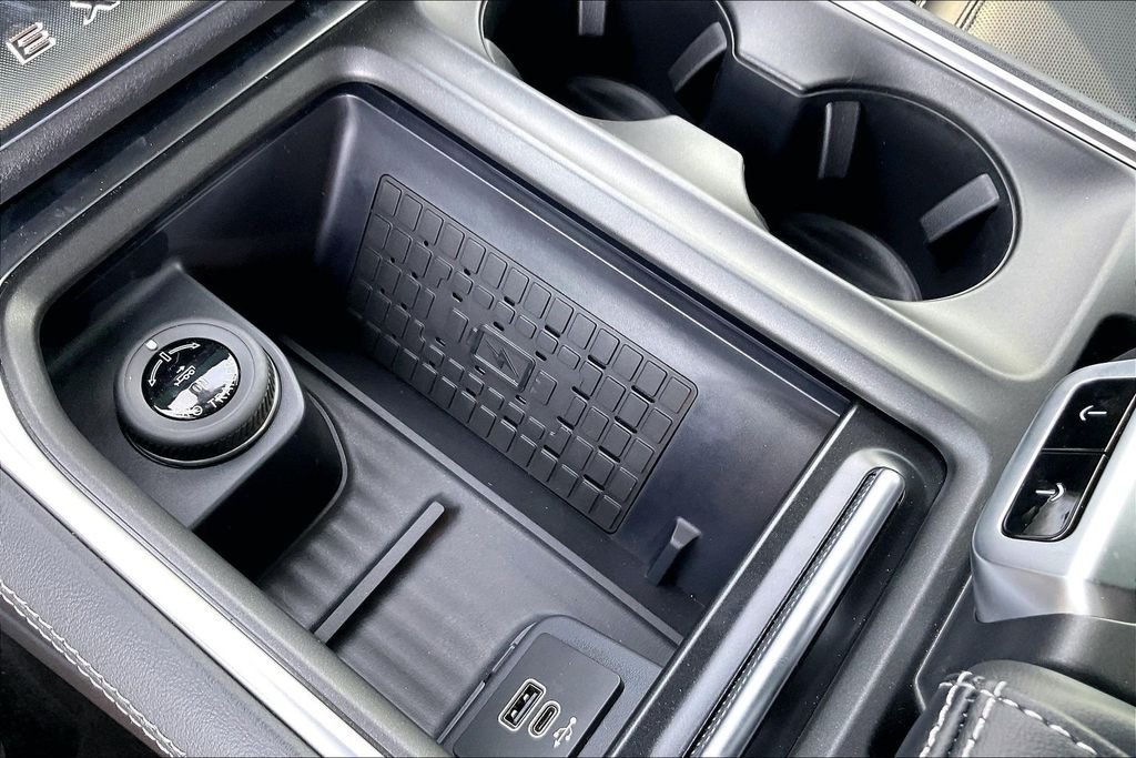 New 2025 Ford Expedition Platinum 4D Sport Utility