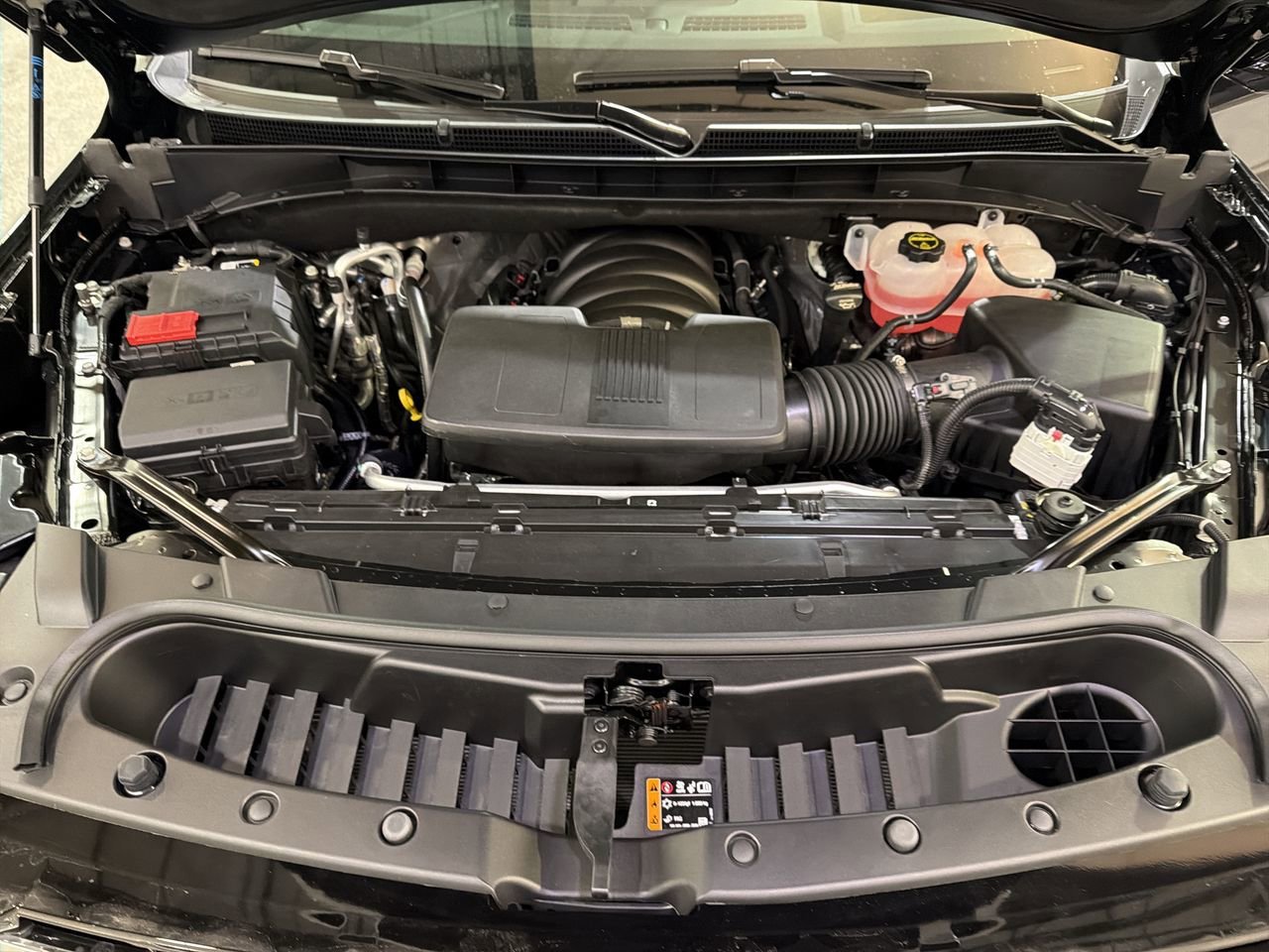 2026 GMC Yukon Elevation - Photo 11