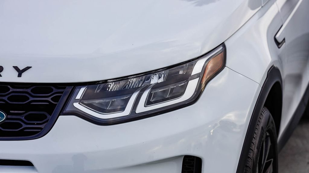 Used 2023 Fuji White Land Rover S image 5