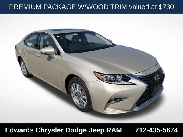Used 2016 Beige Lexus 350 image 1