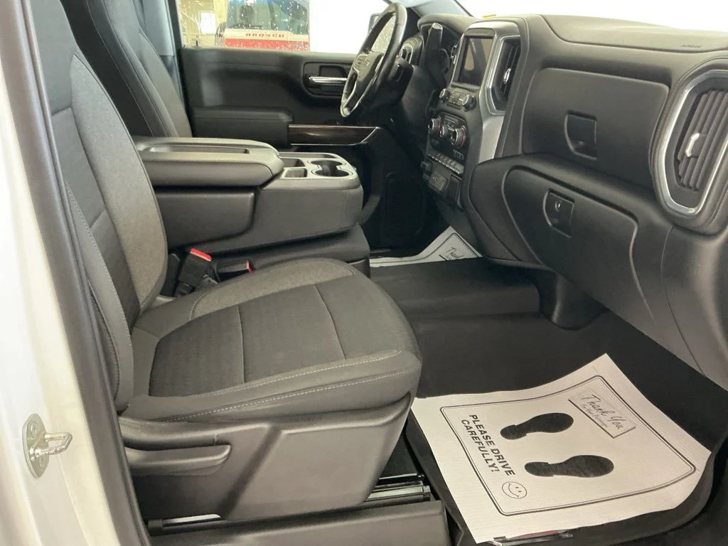 Used 2020 Summit White Chevrolet LT Trail Boss image 25