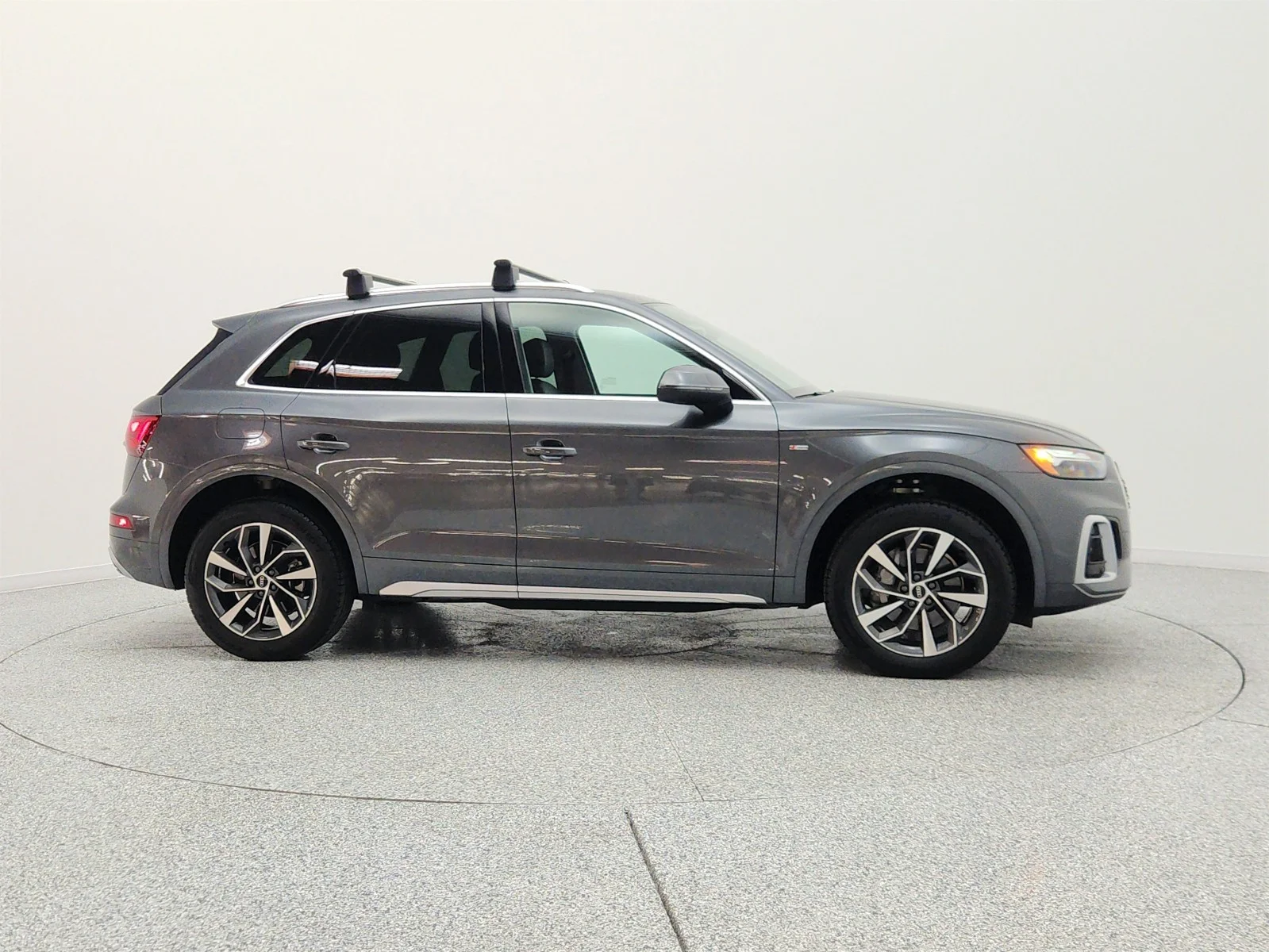 Used 2023 Daytona Gray Pearl Effect Audi S line Premium 45 TFSI quattro image 4