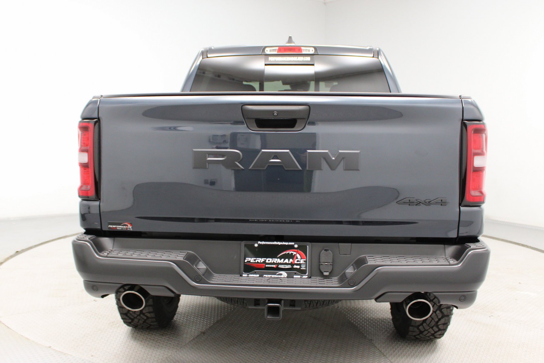 2026 RAM 1500 Warlock - Photo 6