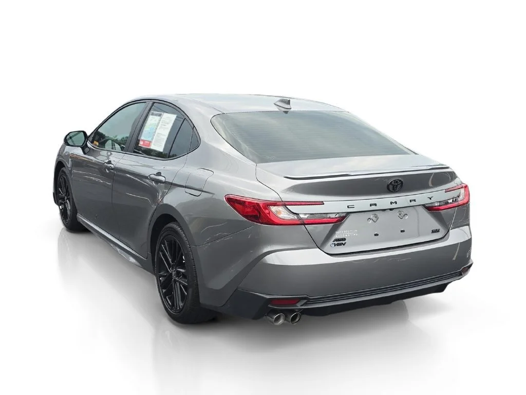 Used 2025 Heavy Metal Toyota LE image 9