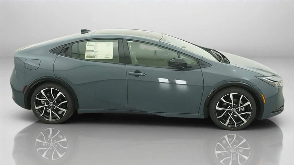 New 2026 Guardian Gray Toyota XSE image 37