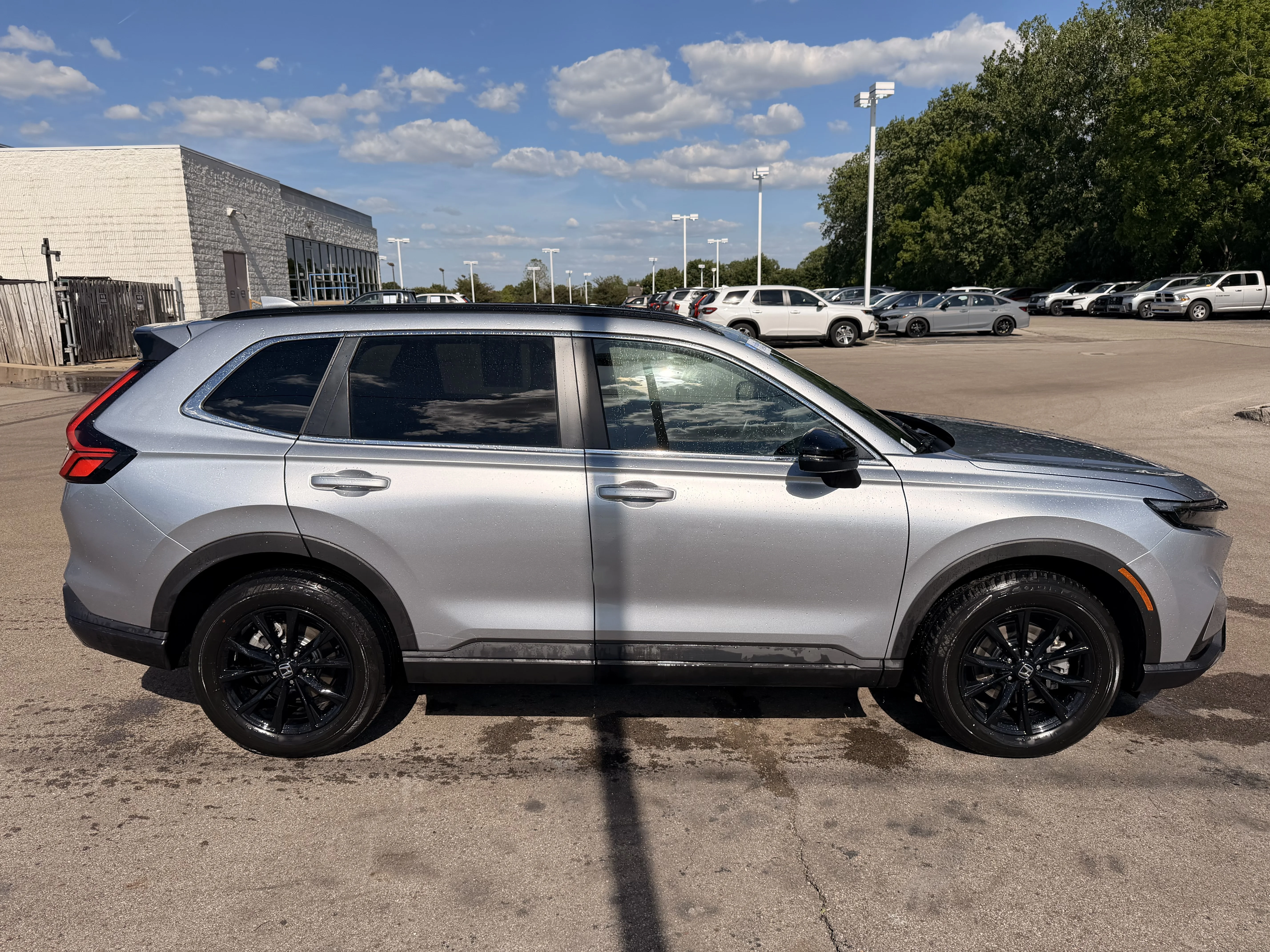 Certified Used 2024 Lunar Silver Metallic Honda Sport image 2