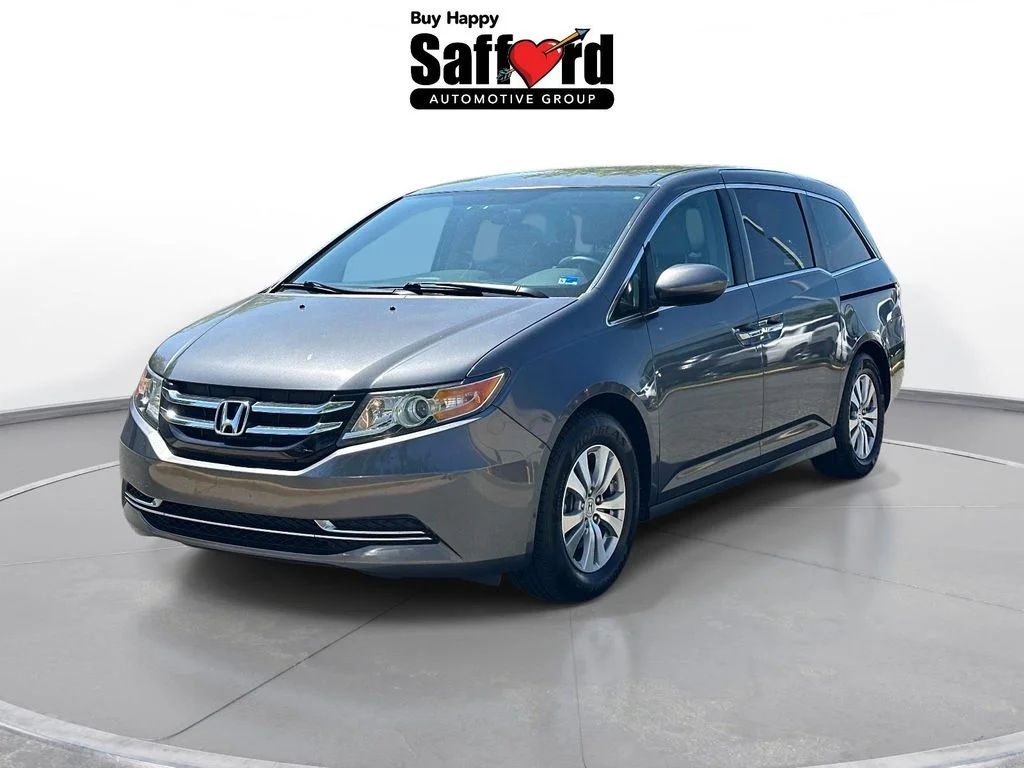2016 Honda Odyssey SE's photo