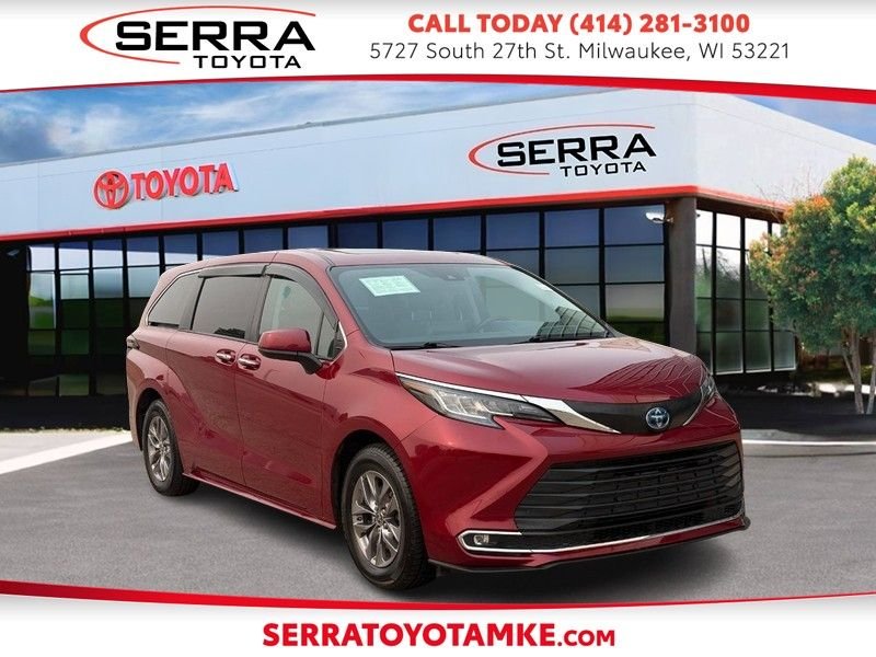 Used 2023 Pearl Toyota XLE image 1