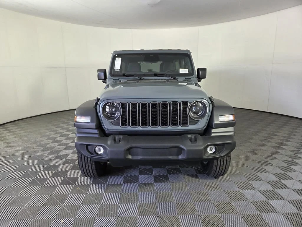 New 2026 Anvil Clearcoat Jeep Sport S image 3