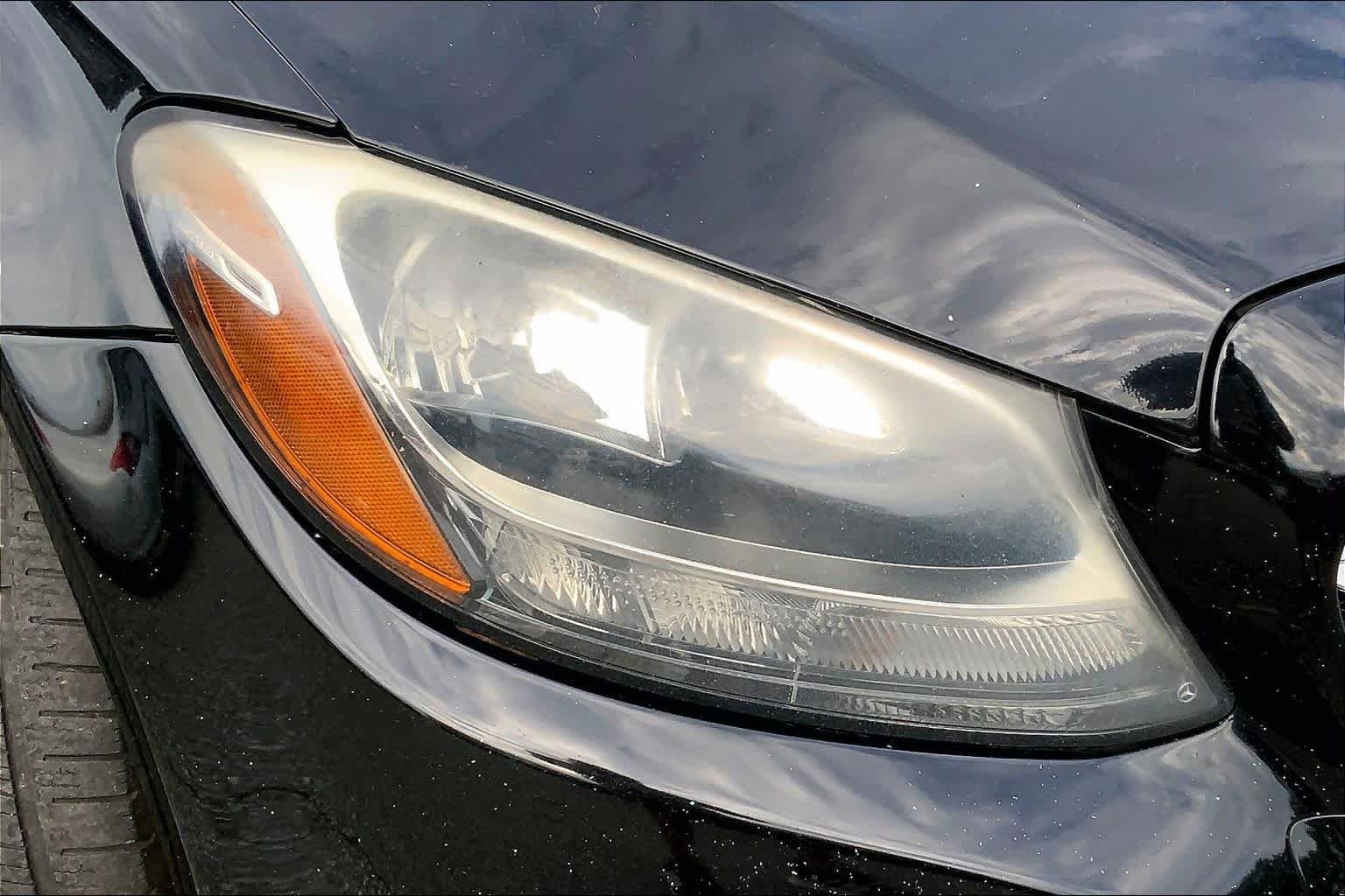 Used 2017  Mercedes-Benz C 300 image 23