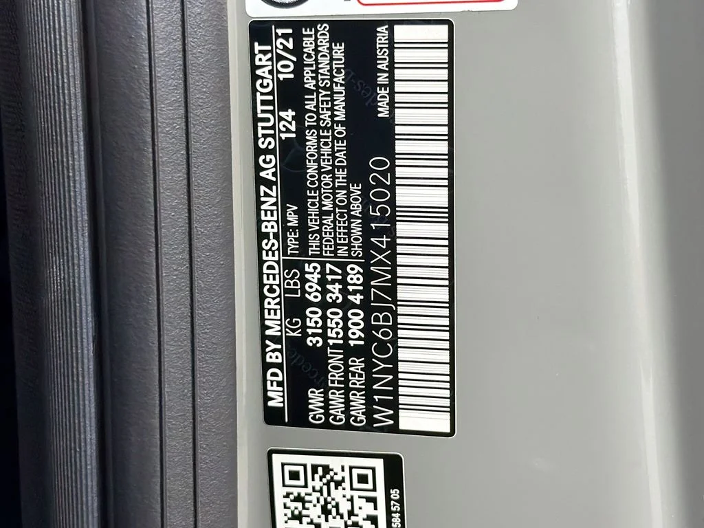 Used 2021 Gray Mercedes-Benz G 550 image 35