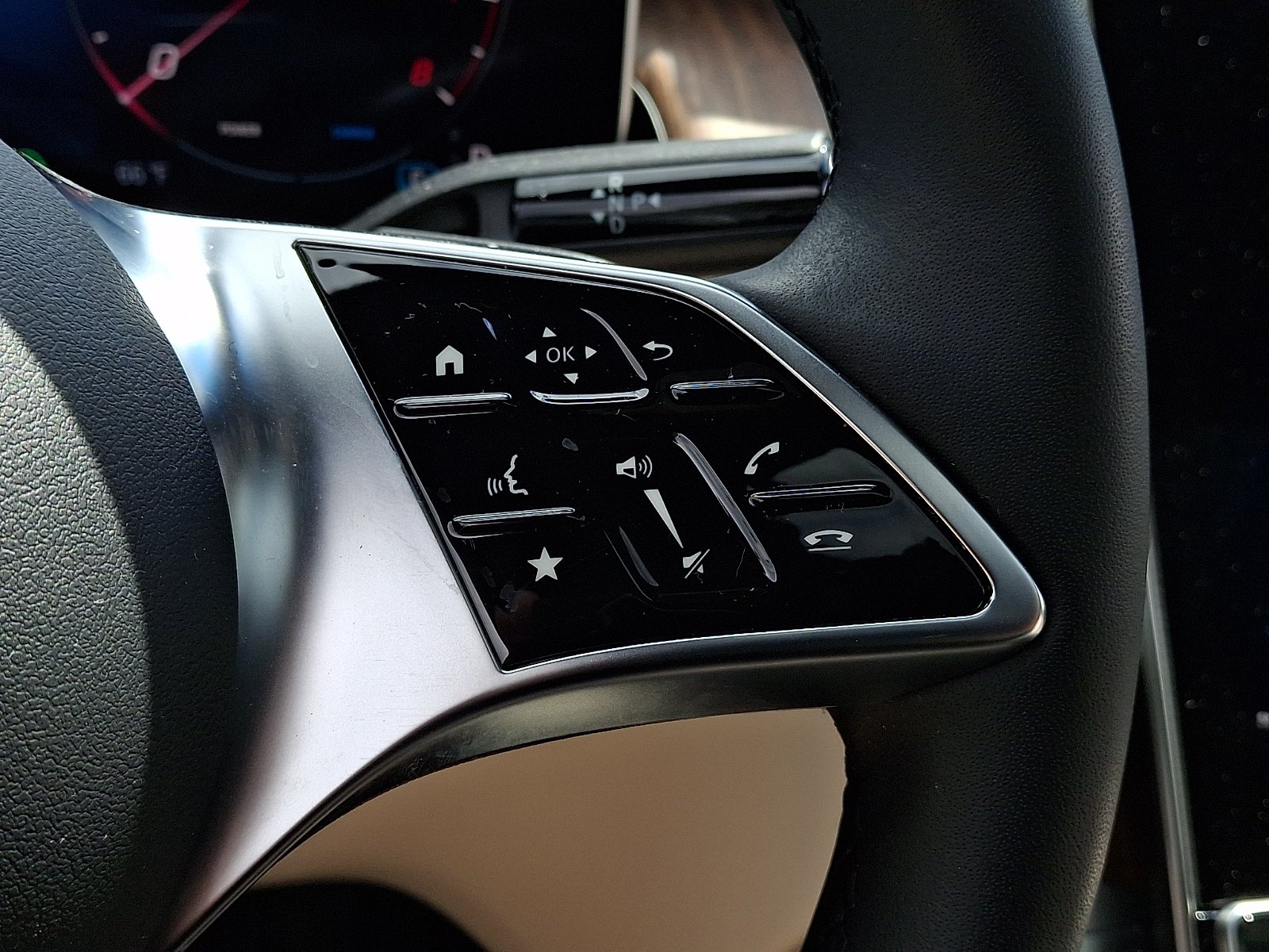 2025 Mercedes-Benz GLC Base - Photo 22