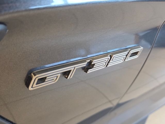Used 2016 Magnetic Ford Shelby GT350 image 10