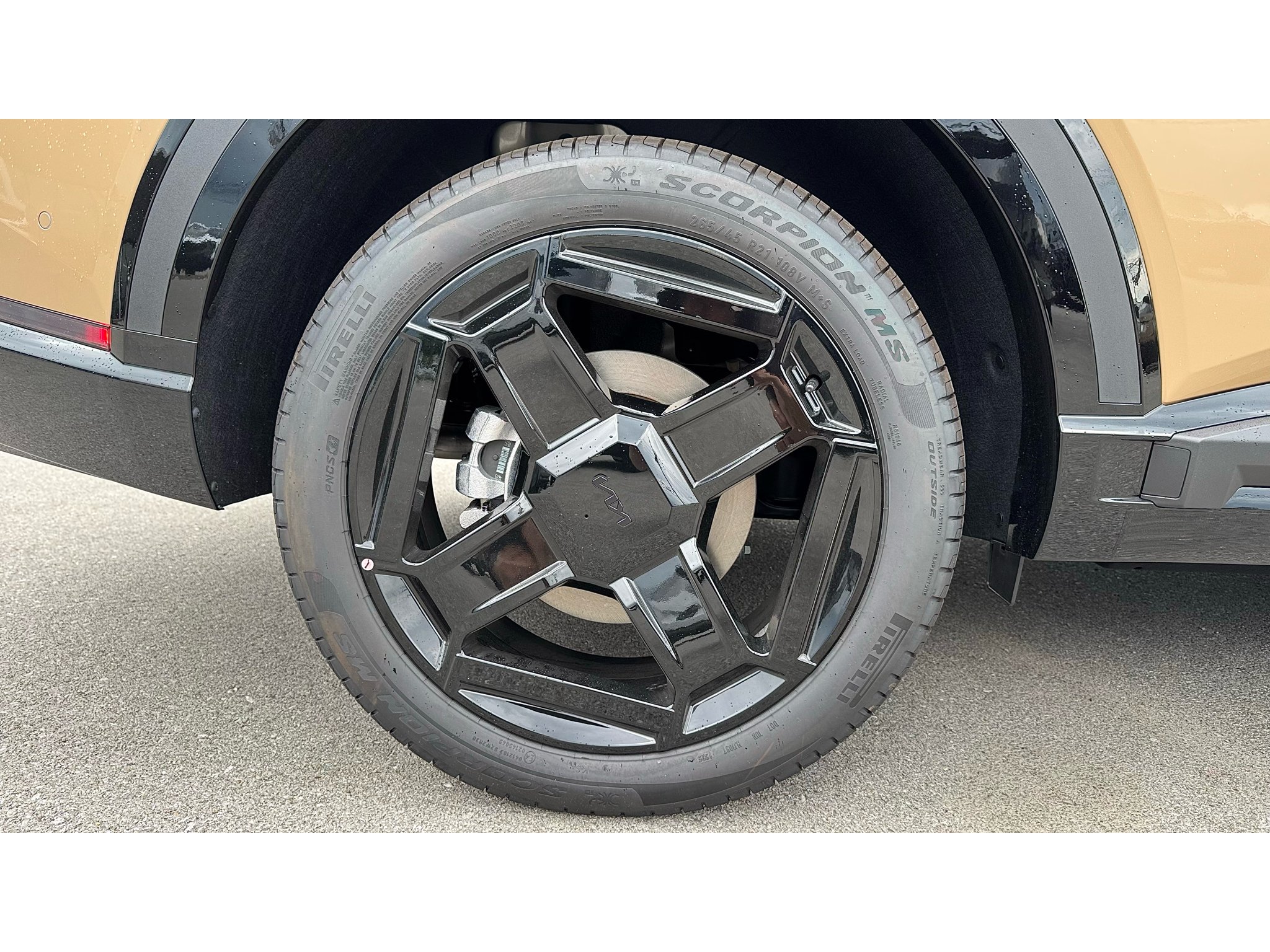 New 2027 Terrain Brown Kia X-LINE SX image 30