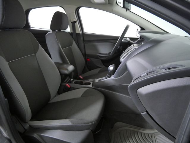 Used 2013  Ford SE image 13