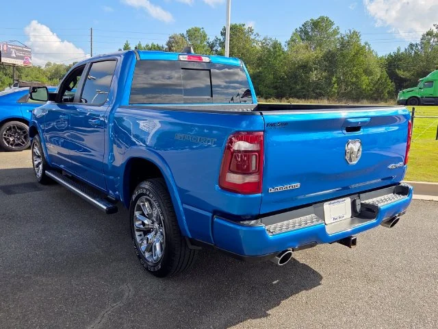 Used 2021 Blue Ram Laramie image 12