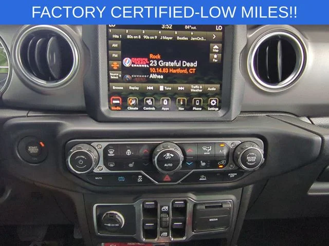 Used 2023 White Jeep Rubicon 4xe image 21