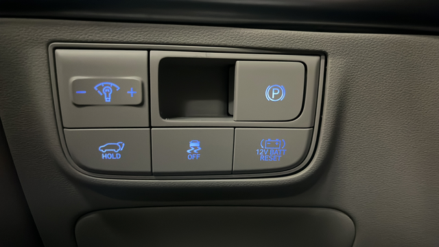 Used 2025 Deep Sea Hyundai SEL Convenience image 35