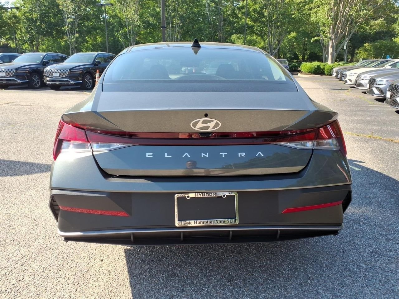 New 2026 Amazon Gray Hyundai SE image 7