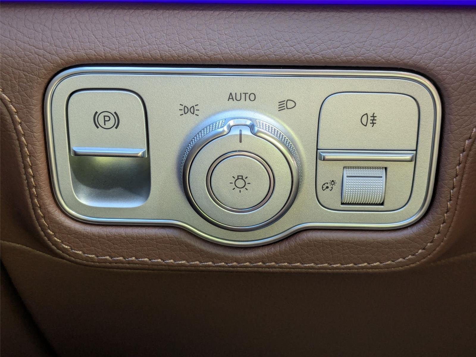 New 2026 Polar White Mercedes-Benz GLS 450 image 20