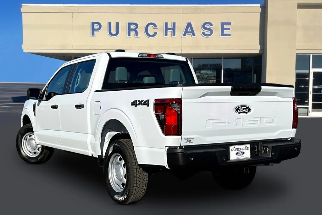 New 2026 Oxford White Ford XL image 3