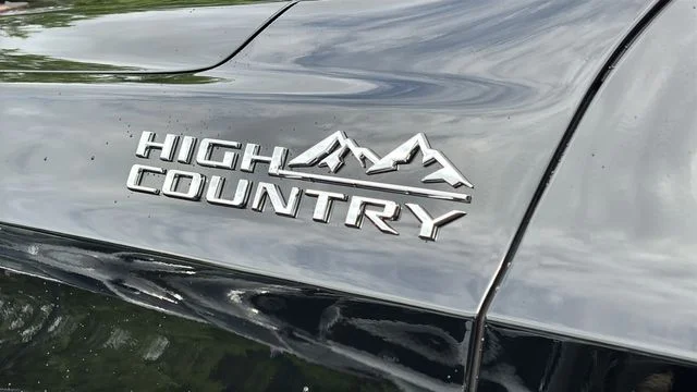 Used 2025 Black Chevrolet High Country image 40