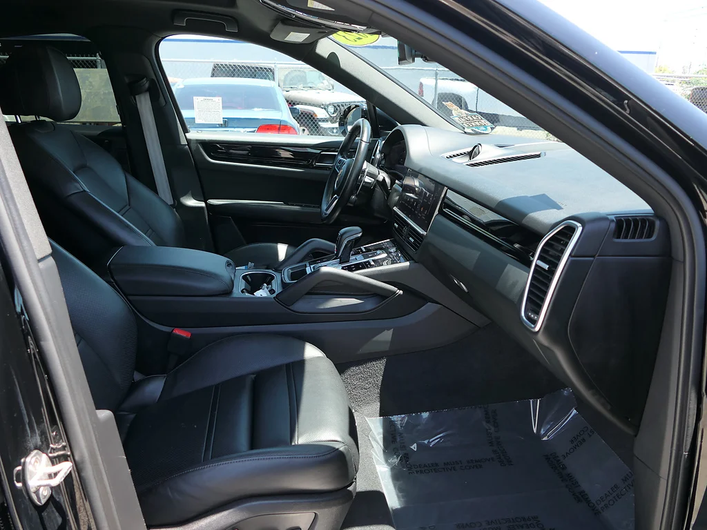 Used 2023 Black Porsche S Coupe image 28