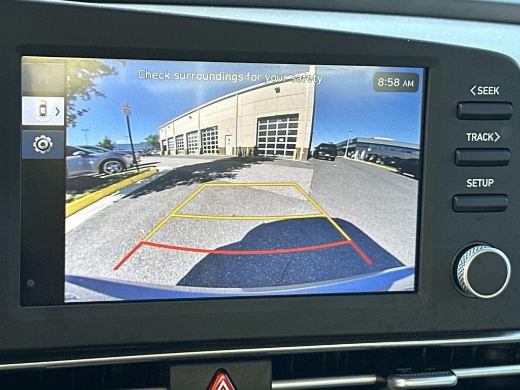 Used 2024  Hyundai SE image 23