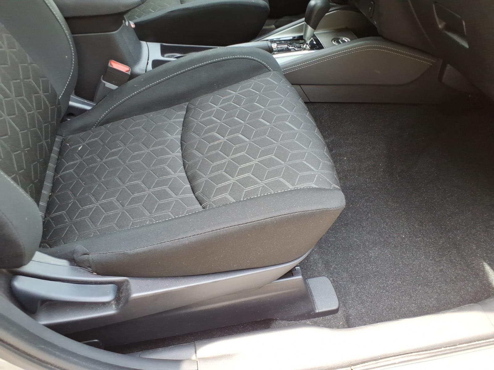 Used 2025  MITSUBISHI  image 22