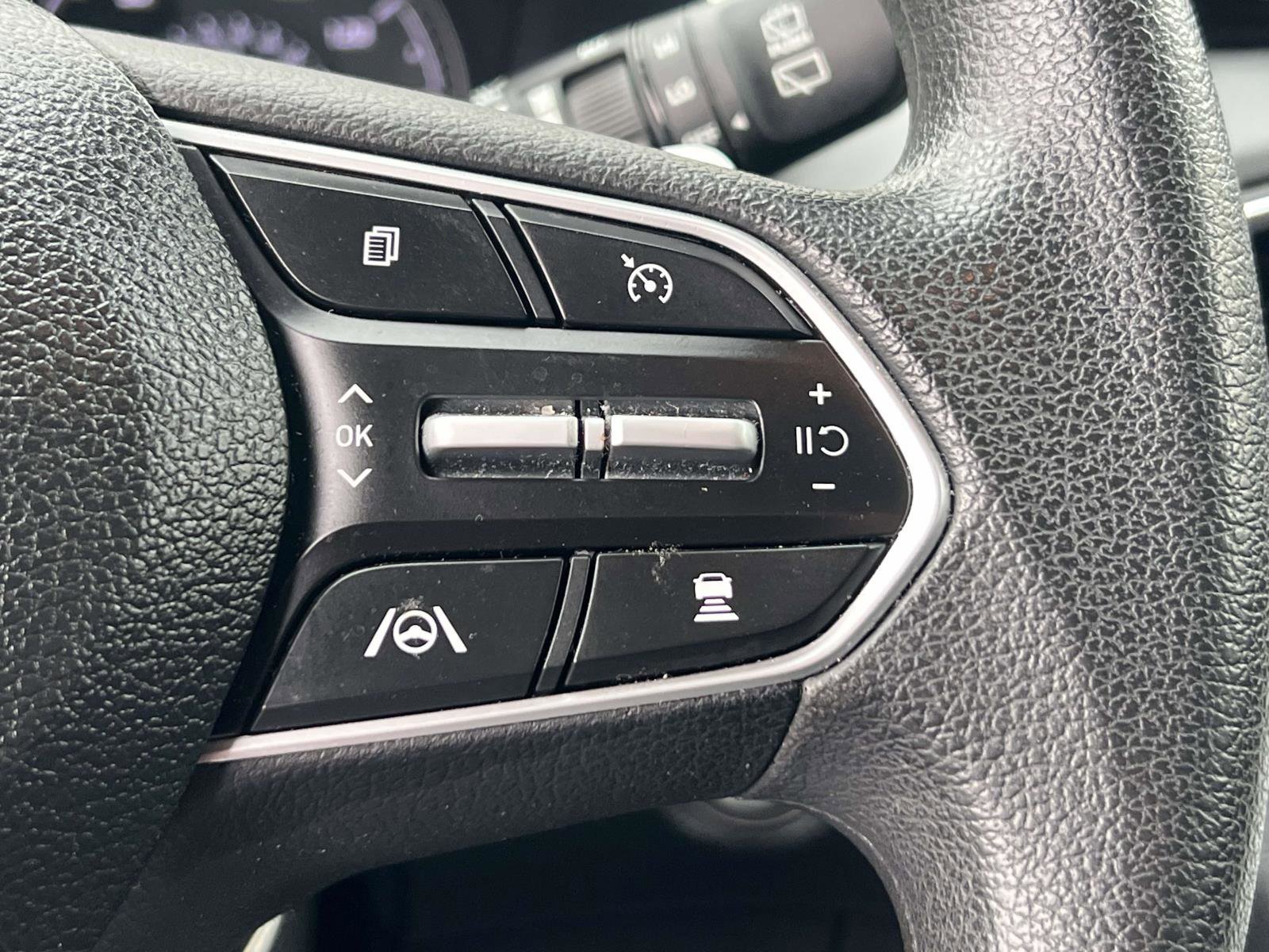 Used 2022 Portofino Gray Hyundai SEL image 23