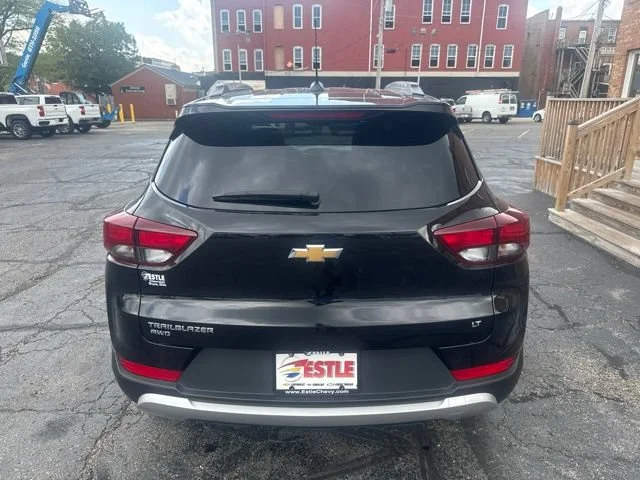 Used 2023 MOSAIC BLACK METALLIC Chevrolet LT image 3
