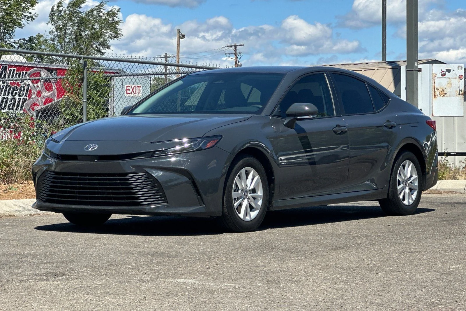 Used 2025  Toyota LE image 8
