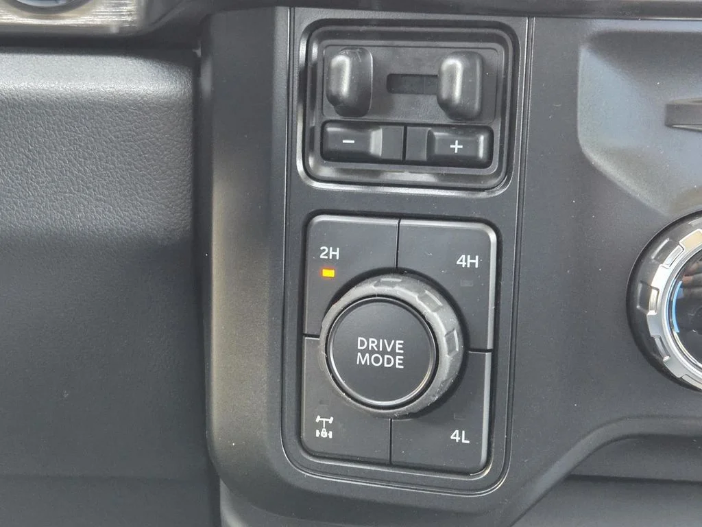 New 2026 Carbonized Gray Metallic Ford F-250® Lariat® image 15