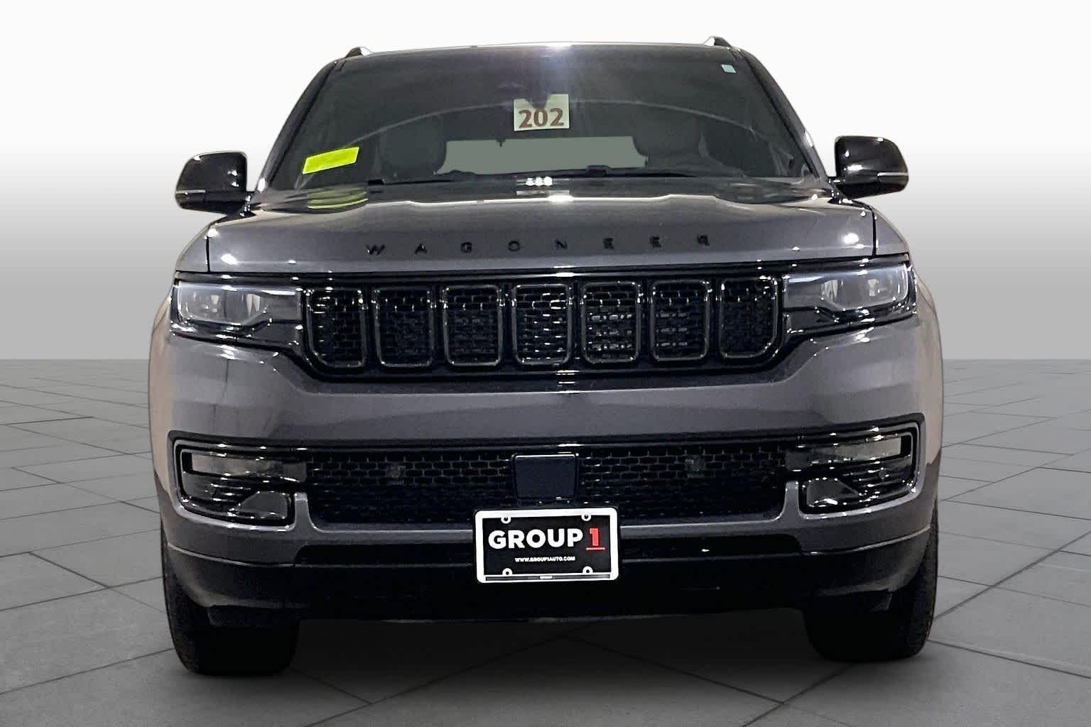 Used 2023 Baltic Gray Metallic Clearcoat Jeep Series II Carbide image 3