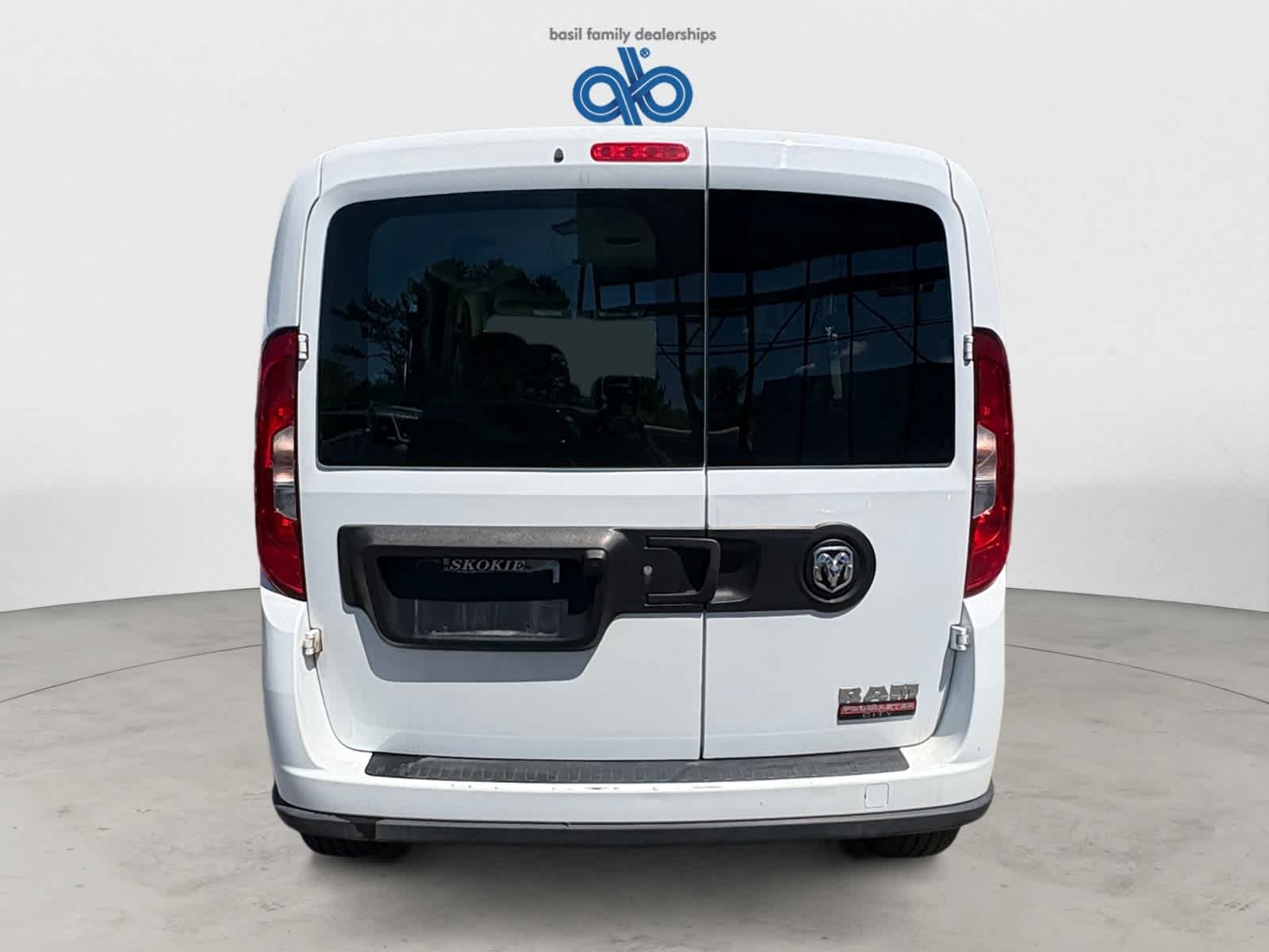 Used 2022 Bright White Ram  image 6