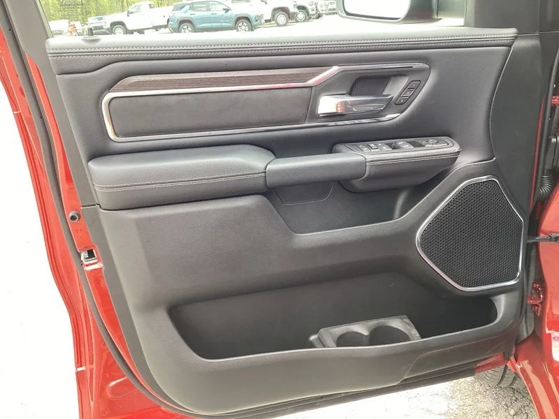 New 2026 Molten Red Pearl-Coat Exterior Paint RAM Laramie image 21