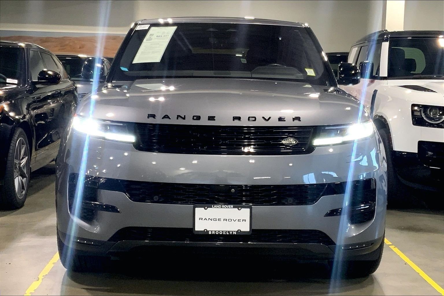 Certified Used 2023 Eiger Gray Metallic Land Rover SE image 3