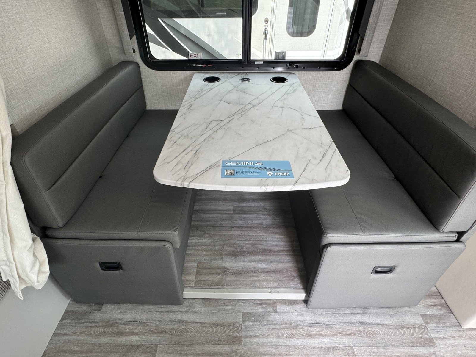 New 2025 Tan Thor Motor Coach 23TW image 8