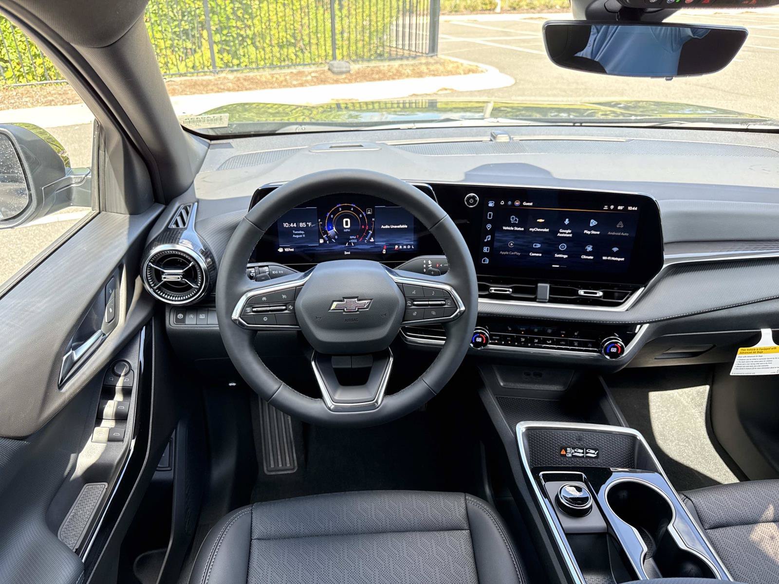 2027 Chevrolet Equinox LT - Photo 13