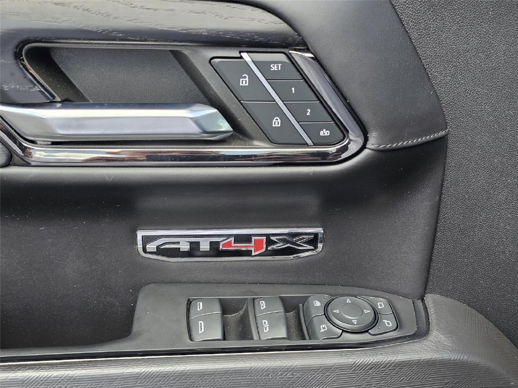 2023 GMC Sierra 1500 AT4X - Photo 16