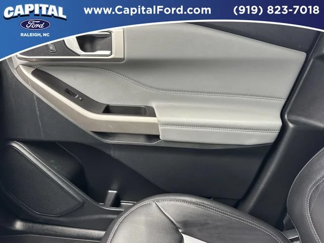 Used 2023 White Ford XLT image 29