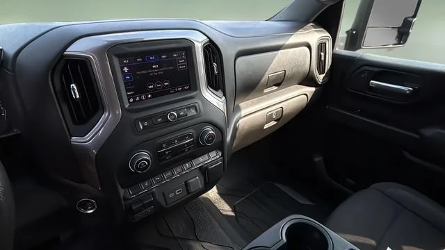 Used 2024 Black Chevrolet Custom image 23