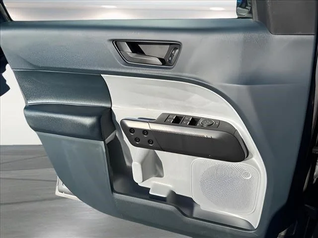 Used 2026 Gray Ford XLT image 21