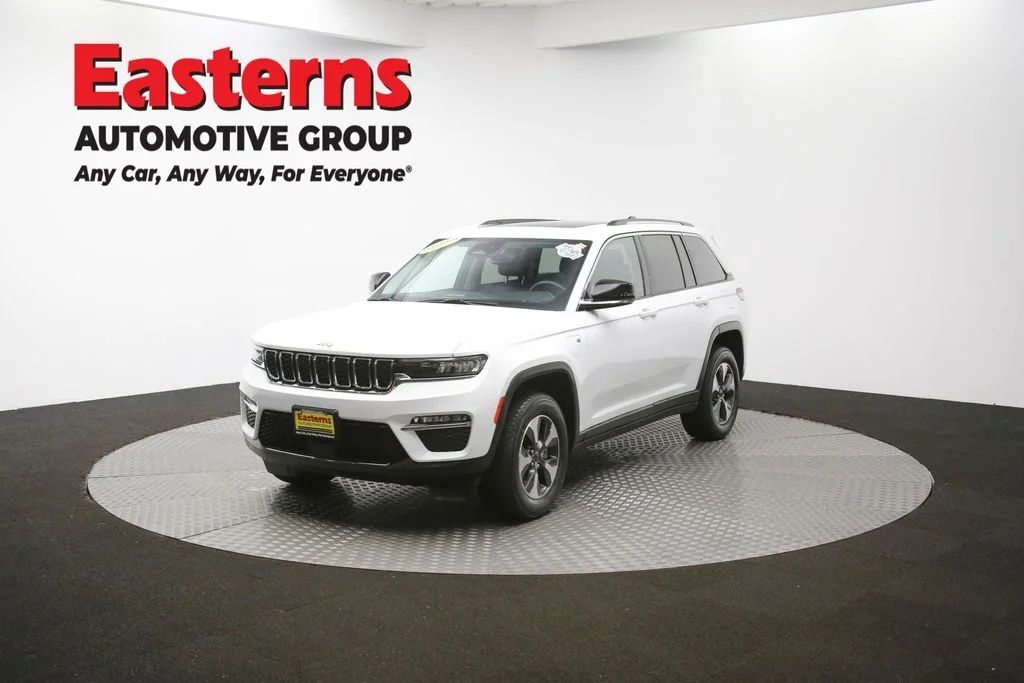 Used 2023 White Jeep 4xe image 55