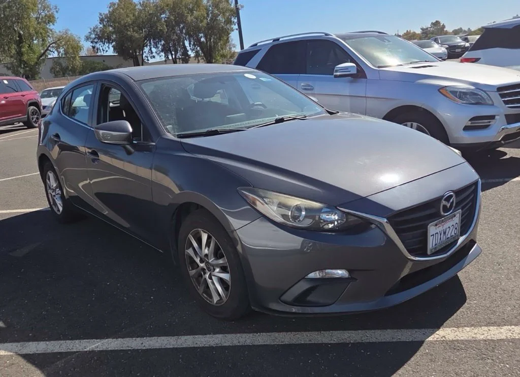 Used 2014 Meteor Gray Mica Mazda i Grand Touring image 2